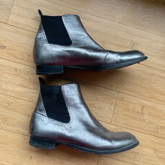 Rag & Bone Metallic Silver Ankle Boots SZ 10 FLAWED - Picture 3 of 9